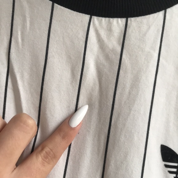 Adidas long sleeve - Picture 5 of 6